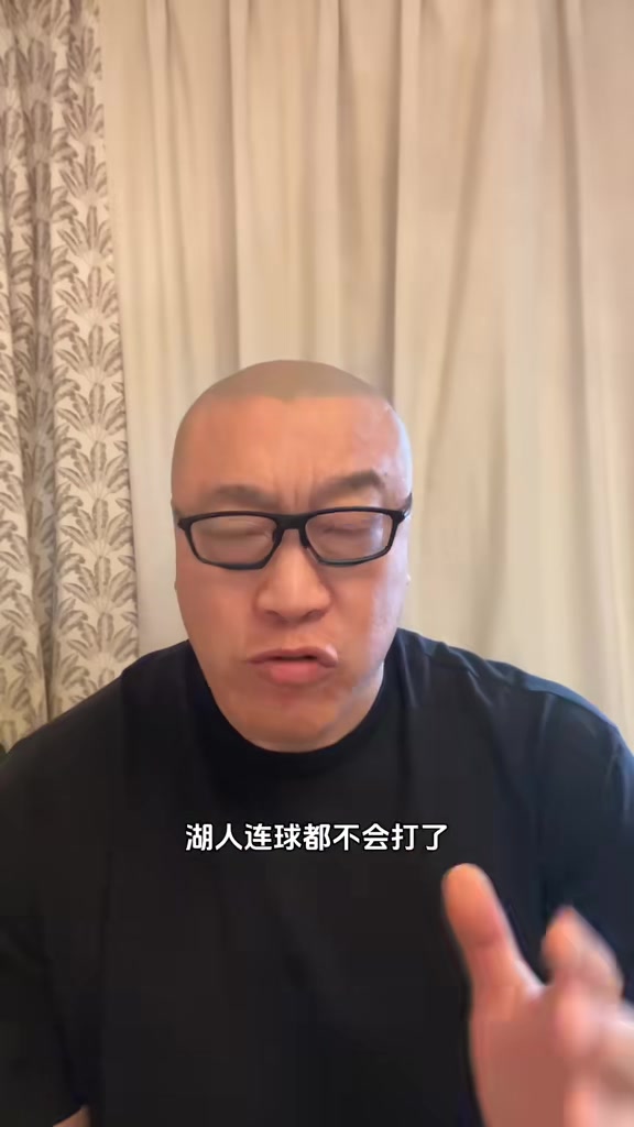 刘炜：哈雷尔和球队融合的不错 但我对他的期望更大